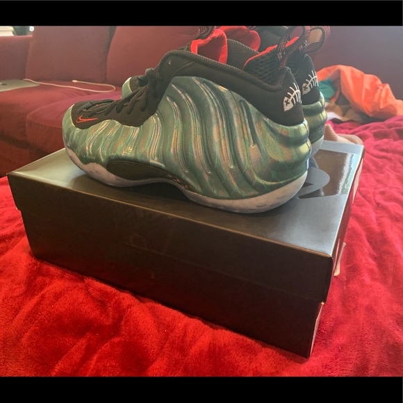Nike foamposite one gone fishing - Picture 4 of 5